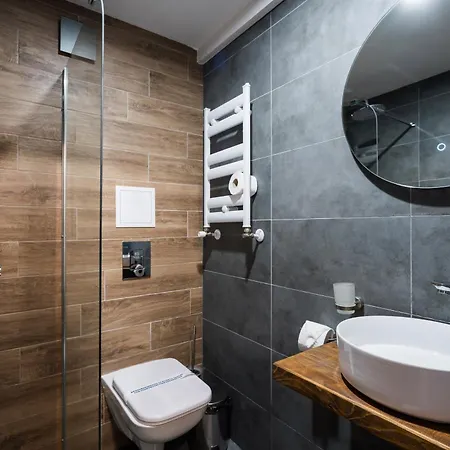 Breza Hotell 3*